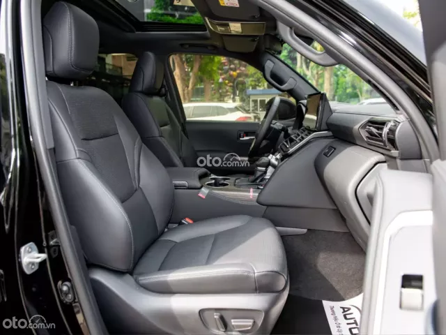Toyota Land Cruiser V6 3.5L TURBO 2025
