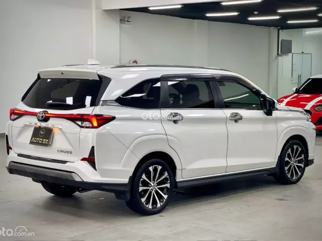 Toyota Veloz Cross 1.5 CVT TOP 2023 3