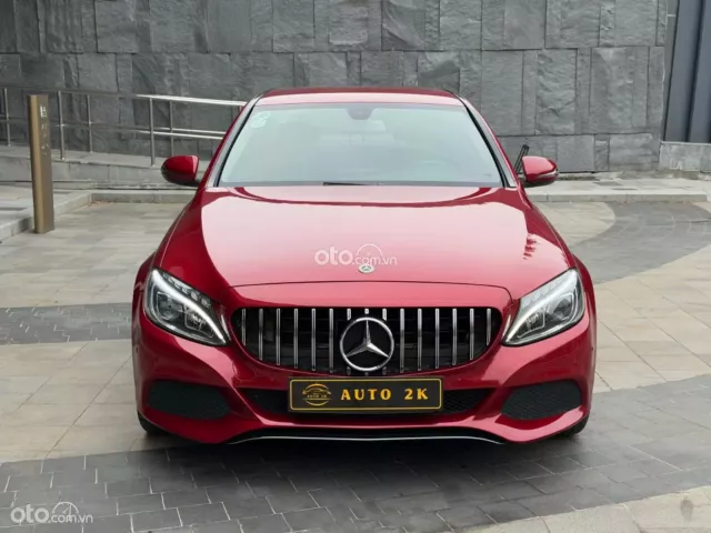 Mercedes-Benz C200 2.0 AT 2018 2