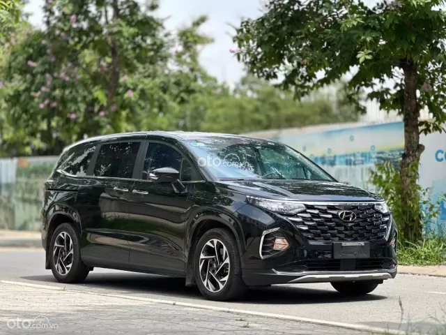 Hyundai Custin 2.0T-GDi Cao cấp 2023 2