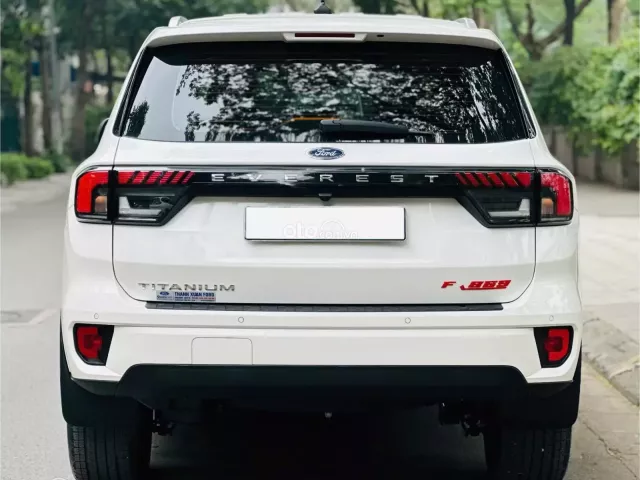 Ford Everest Titanium 2.0 AT 4x2 2023 3