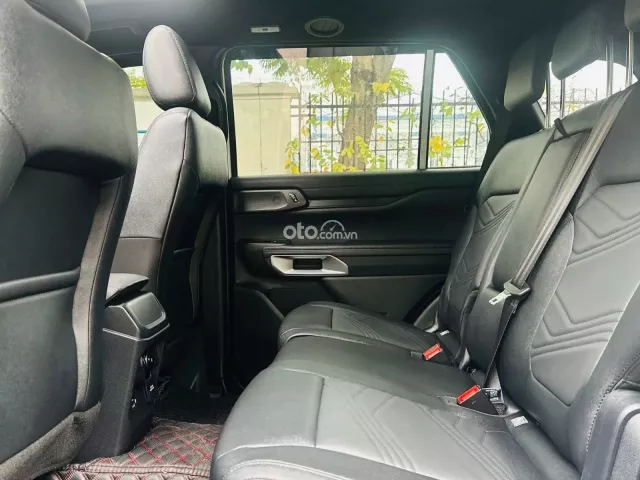 Ford Everest Titanium 2.0 AT 4x2 2023 5