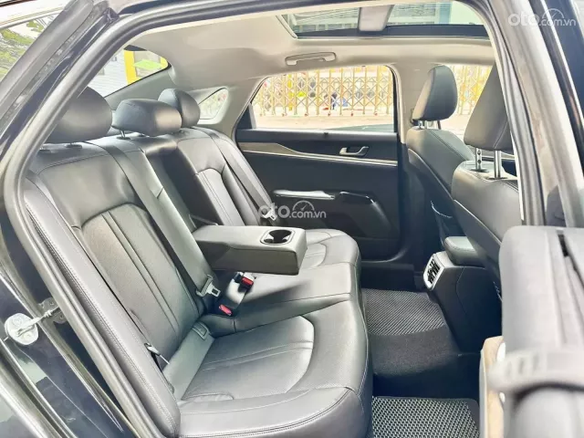 Kia K5 2.0 Premium 2022 7