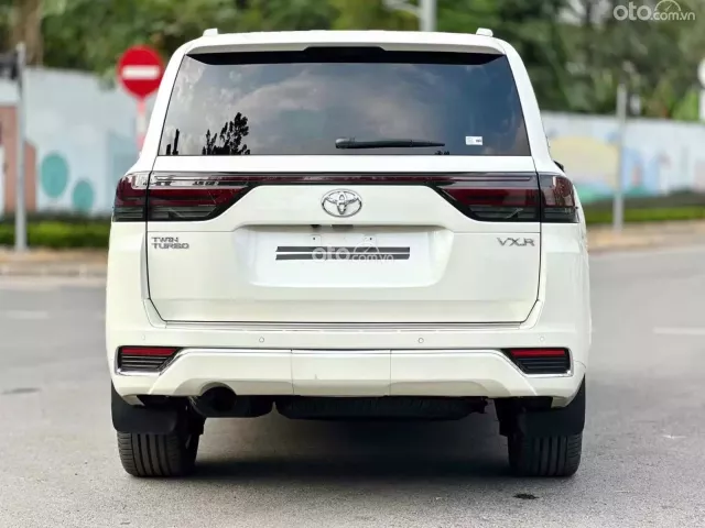 Toyota Land Cruiser V6 3.5L TURBO 2022 5