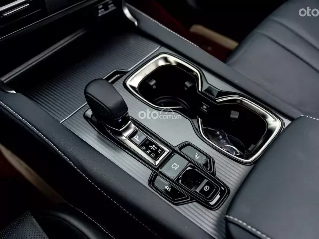 Lexus RX 500h F-Sport Performance 2025 7