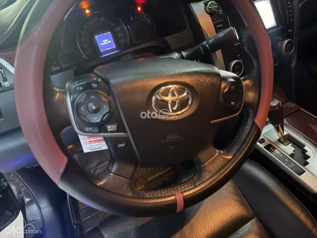 Toyota Camry 2.5Q 2012 12