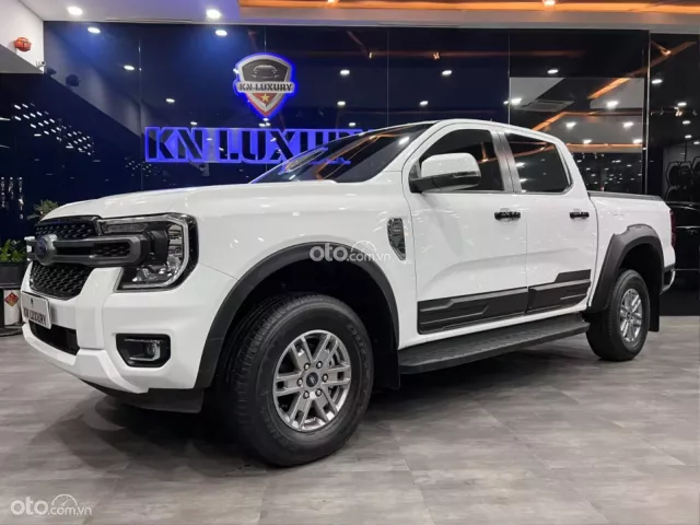 Ford Ranger XLS 2.0L 4x4 AT 2024 3