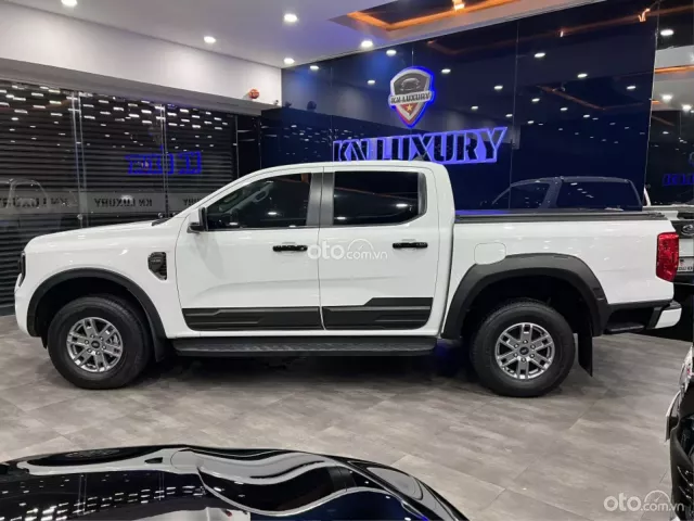 Ford Ranger XLS 2.0L 4x4 AT 2024 9