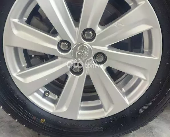 Toyota Vios 1.5E MT 2015 16