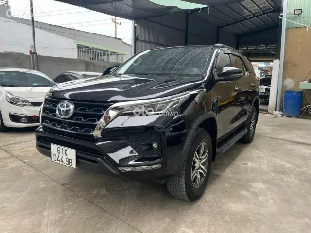 Toyota Fortuner 2.4G 4x2 AT  2022 2