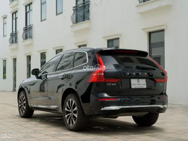 Volvo XC60 B6 Ultimate Bright 2024 4