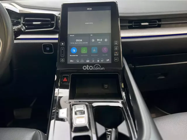 Hyundai Custin 2.0T-GDi Cao cấp 2023 11