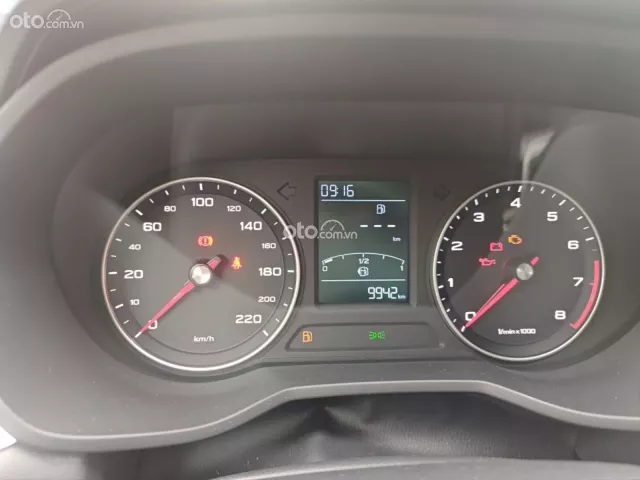 MG 5 1.5L MT 2023 5