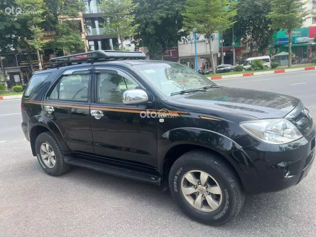 Toyota Fortuner 2.7 V 4X2 AT 2008 3