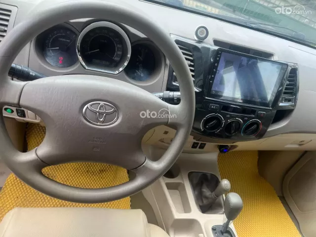 Toyota Fortuner 2.7 V 4X2 AT 2008 7