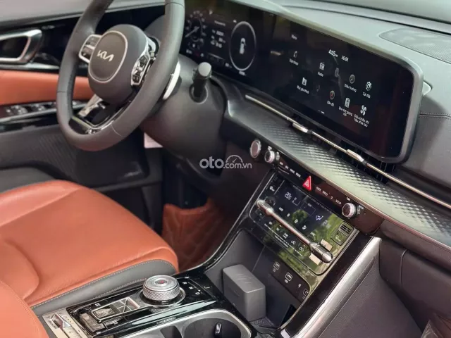Kia Carnival 2.2D Signature 2023 7