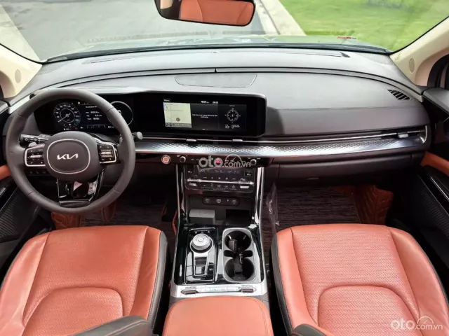 Kia Carnival 2.2D Signature 2023 12
