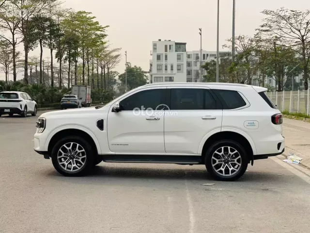 Ford Everest Ambiente 2.0 AT 4x2 2022 6