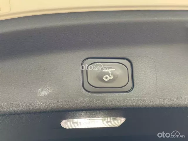 Ford Everest Ambiente 2.0 AT 4x2 2022 13