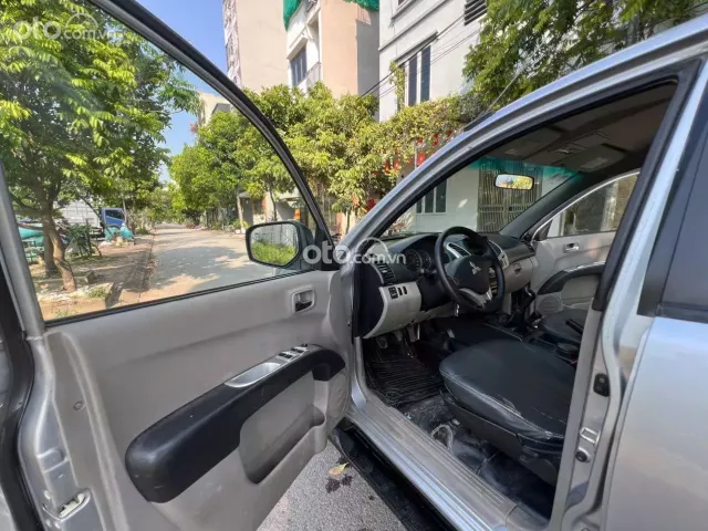 Mitsubishi Triton 2009 6