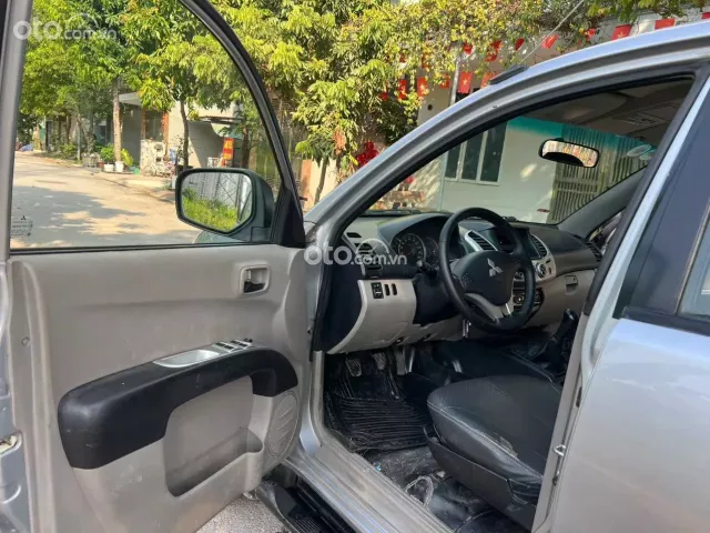 Mitsubishi Triton 2009 9