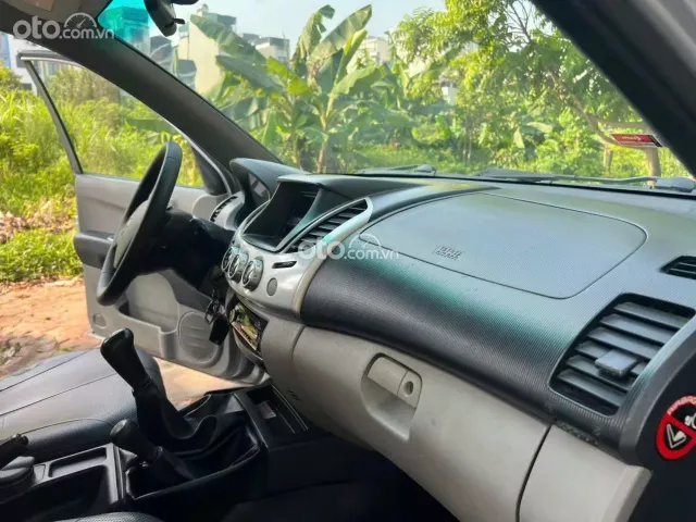 Mitsubishi Triton 2009 13
