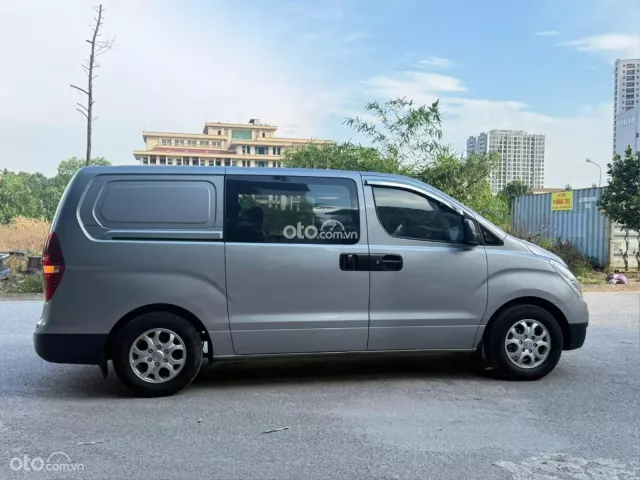 Hyundai Starex 2014 4