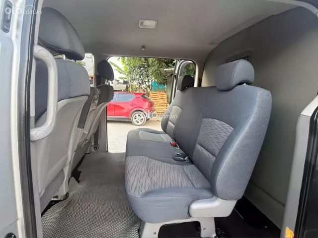 Hyundai Starex 2014 15