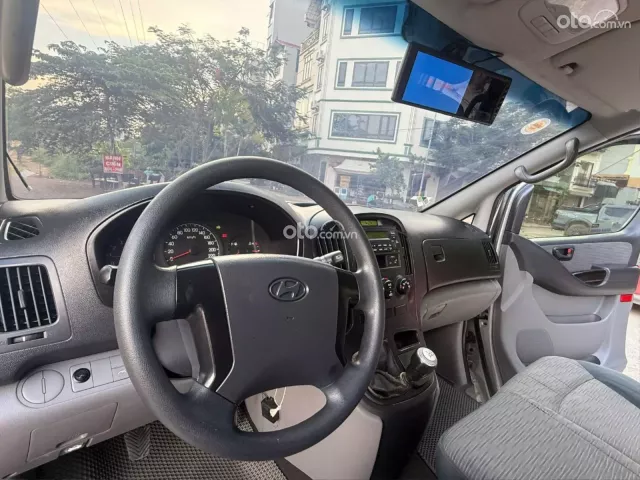 Hyundai Starex 2014 16