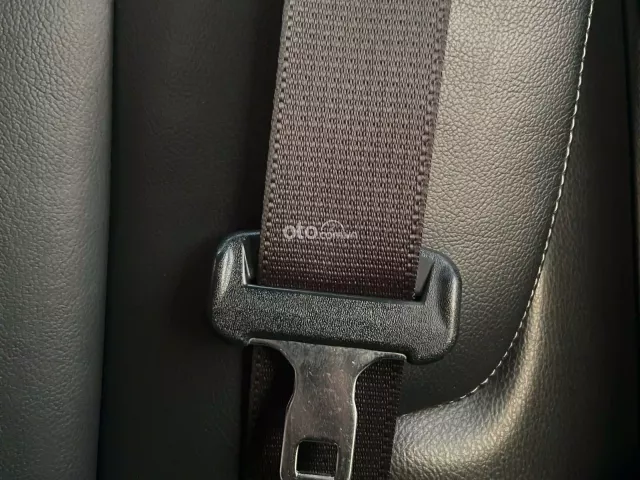 Toyota Corolla Altis 2.0V  2017 22