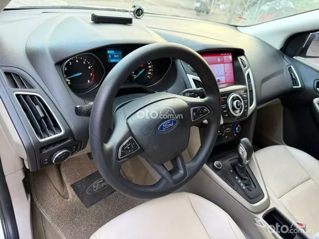 Ford Focus 1.5L EcoBoost Trend Sedan 2019 5