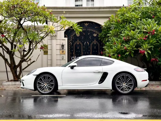 Porsche Cayman 2023