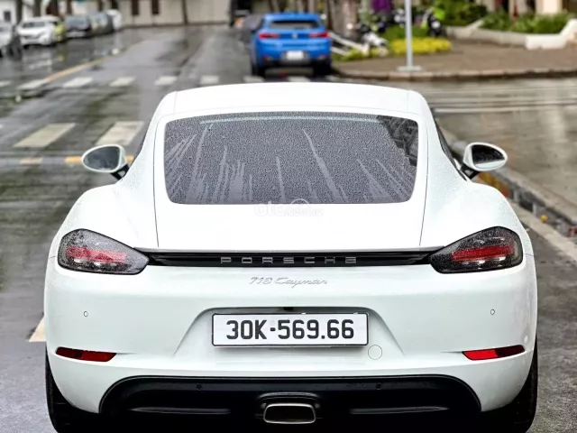 Porsche Cayman 2023 8