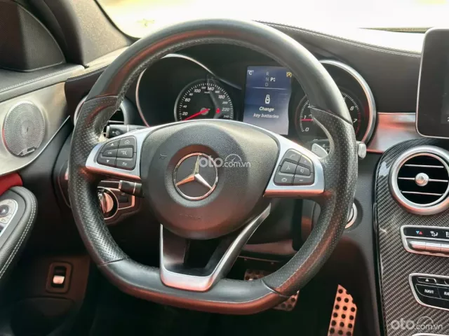 Mercedes-Benz C300 AMG 2016 12