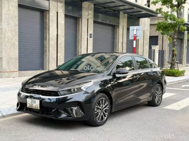 Kia K3 1.6 Luxury 2022 4