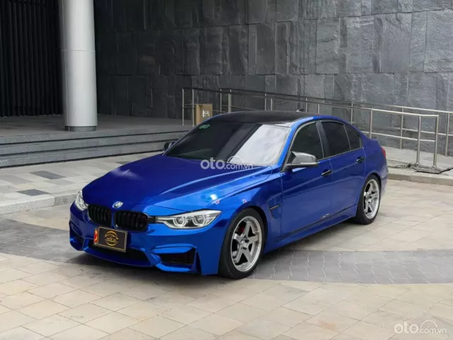 BMW 320i M Sport 2012 4
