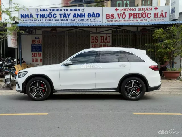 Mercedes GLC300 4matic 2020 cực đẹp