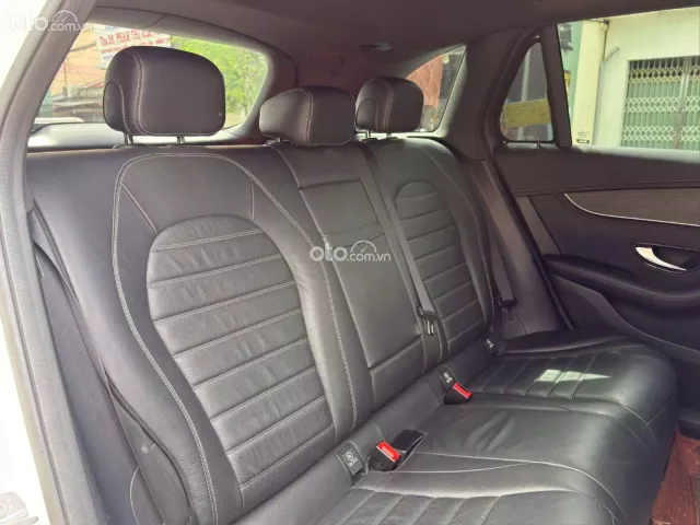 Mercedes GLC300 4matic 2020 cực đẹp