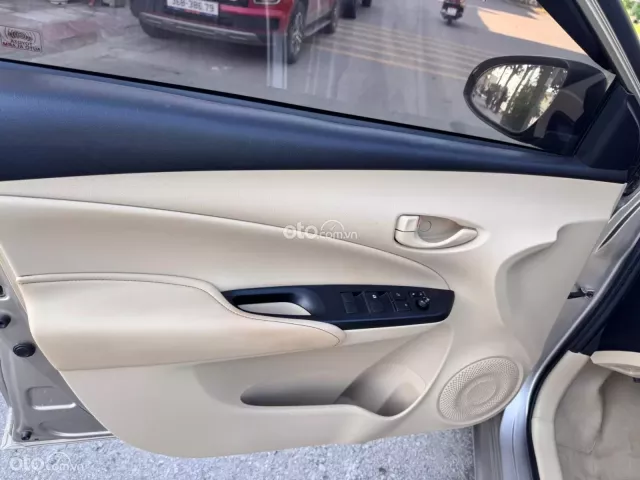 Toyota Vios 1.5 E CVT 2021 9