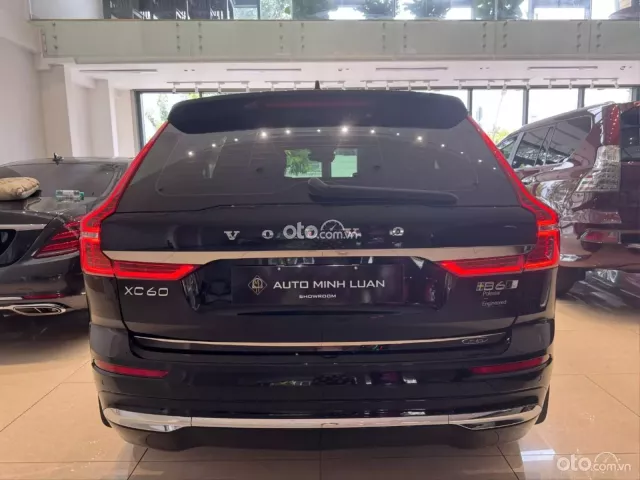 Volvo XC60 B6 AWD Inscription 2022 4