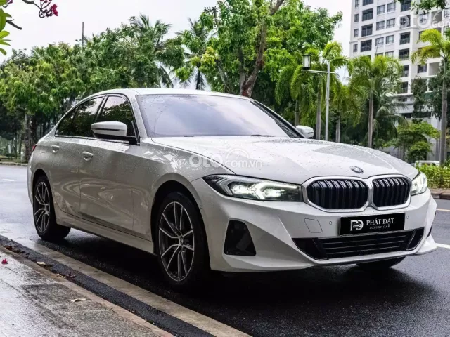 BMW 320i Sport Line 2025 3