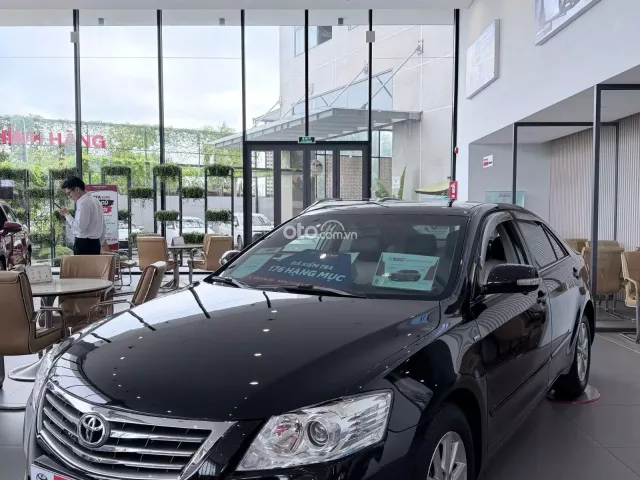 Toyota Camry 2.4G 2011 3