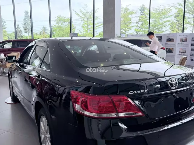 Toyota Camry 2.4G 2011 8