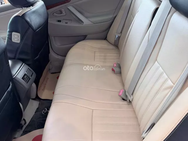 Toyota Camry 2.4G 2011 14