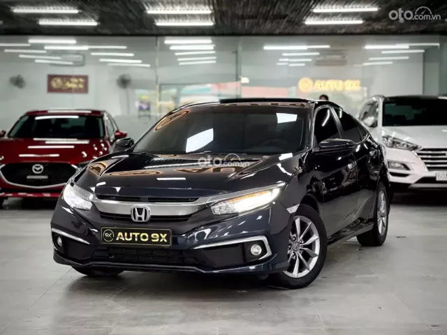 Honda Civic 2019 3