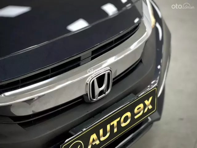 Honda Civic 2019 9