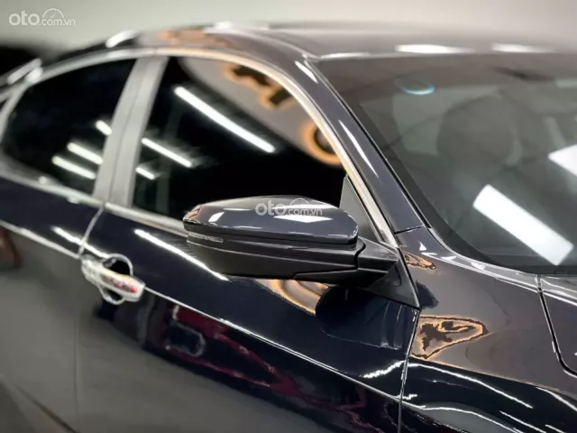 Honda Civic 2019 11