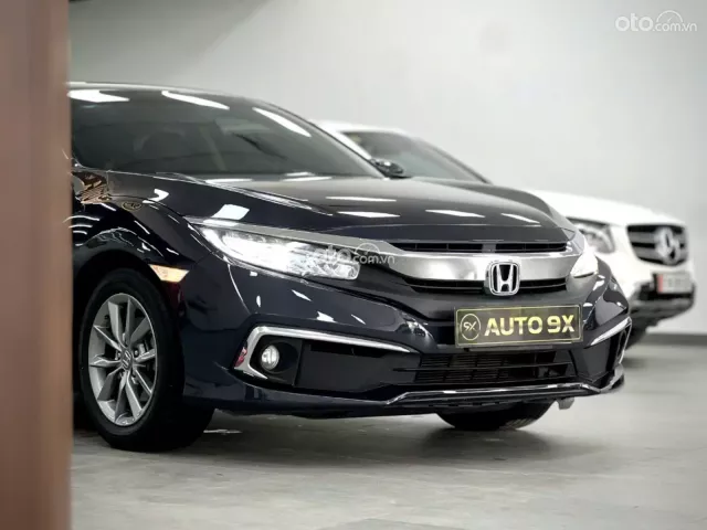 Honda Civic 2019 8