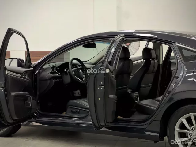 Honda Civic 2019 23