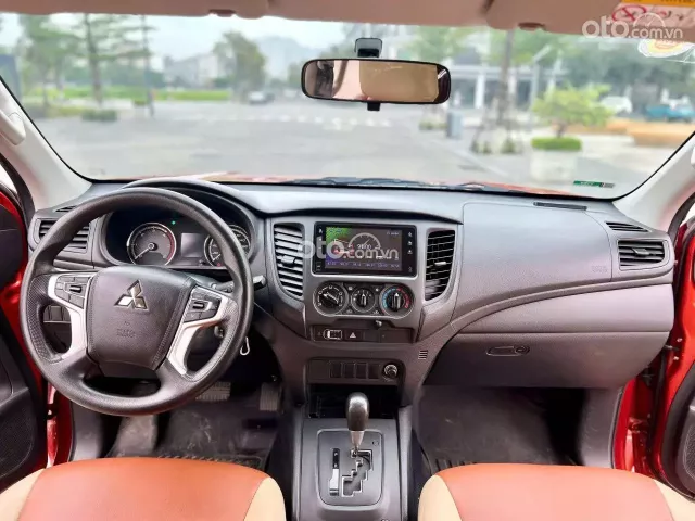 Mitsubishi Triton 4×2 AT 2022 8